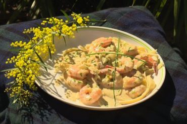 tangy-cream-garlic-prawns